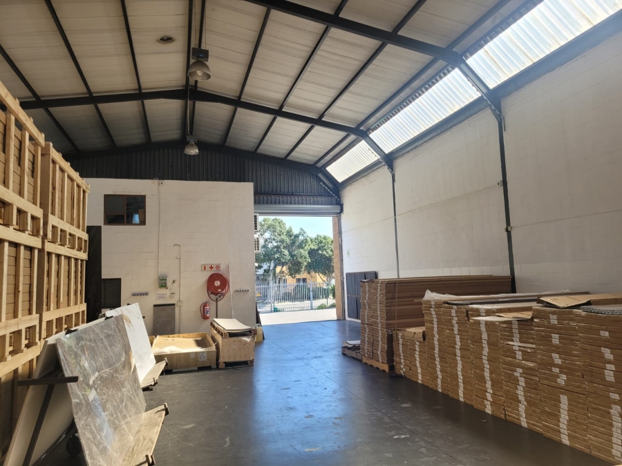 To Let Commercial Property for Rent in Montague Gardens Western Cape